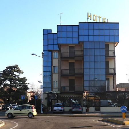Hotel Sabo' Castel Maggiore Bagian luar foto