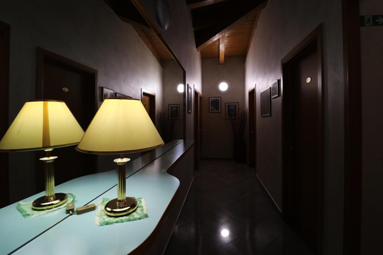 Hotel Sabo' Castel Maggiore Bagian luar foto